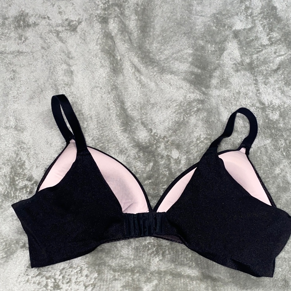 Warner's Black Textured Women's 38B Bra - Picture 2 of 5
